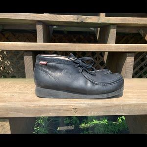 Size 11 BLACK LEATHER Clark’s Wallabee Dress Shoes